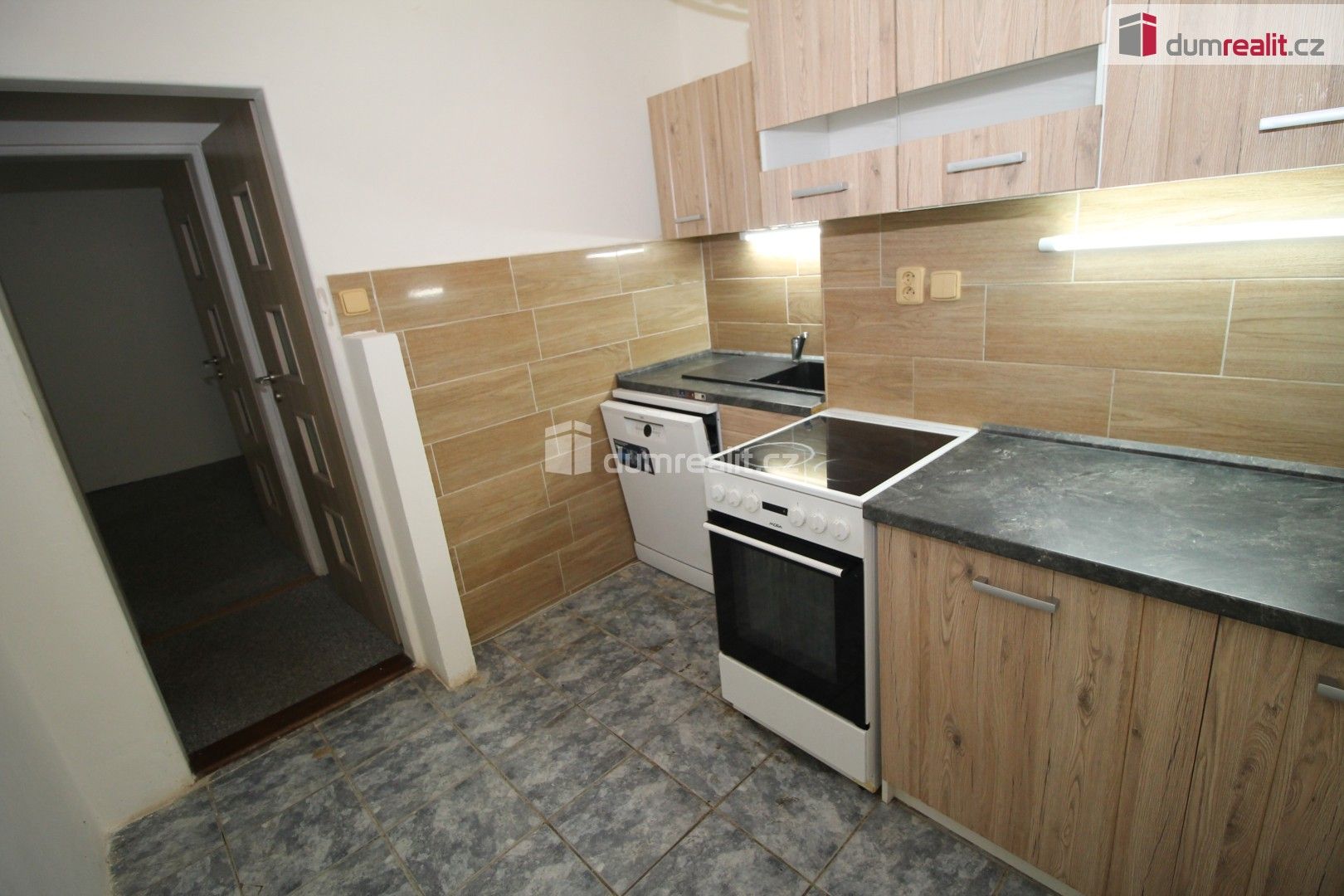 Byt 2+1 · 67 m² · Hlavní třída, Mariánské Lázně - 4