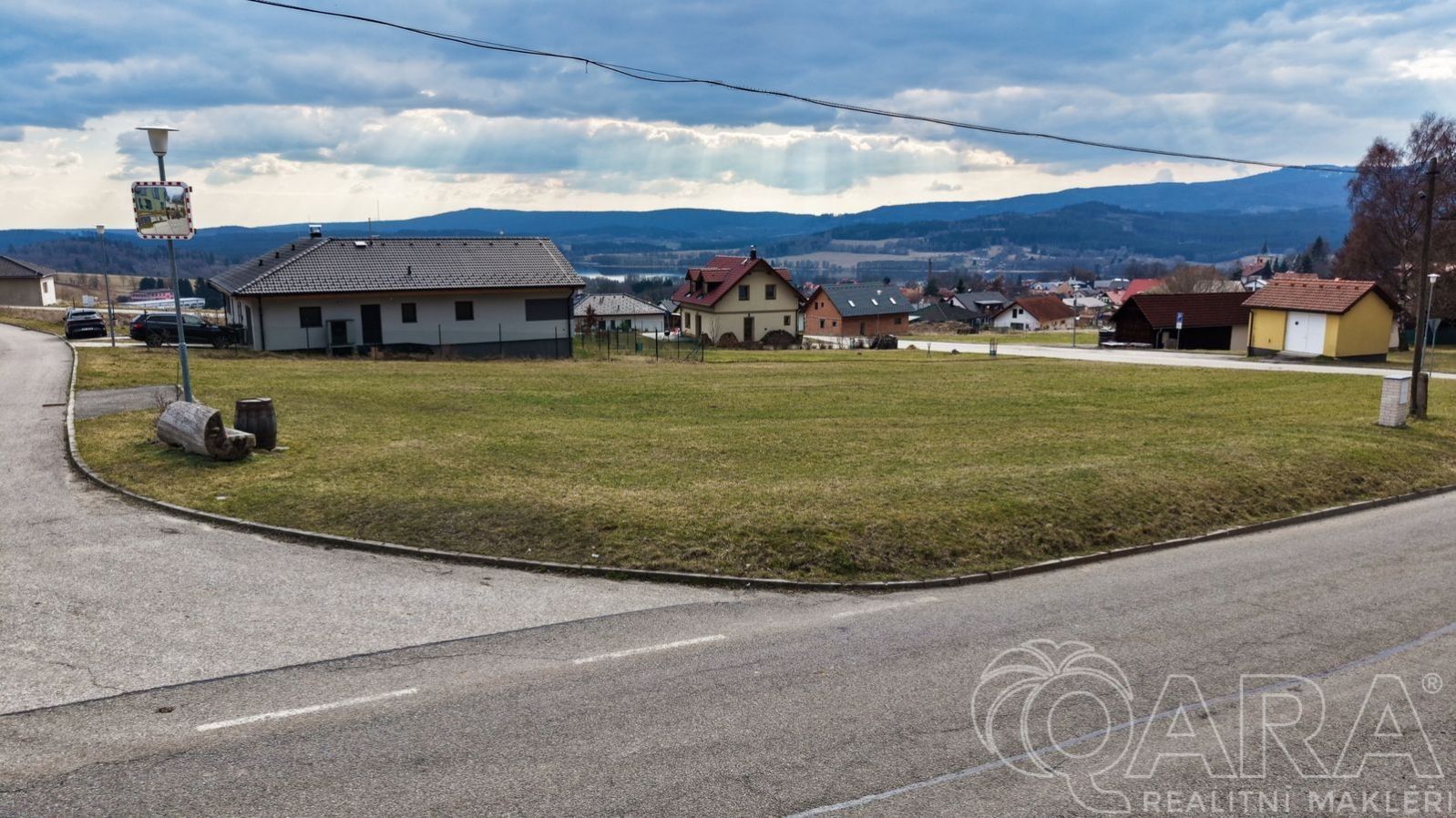 Stavební pozemek, Horní Planá – pohled 2