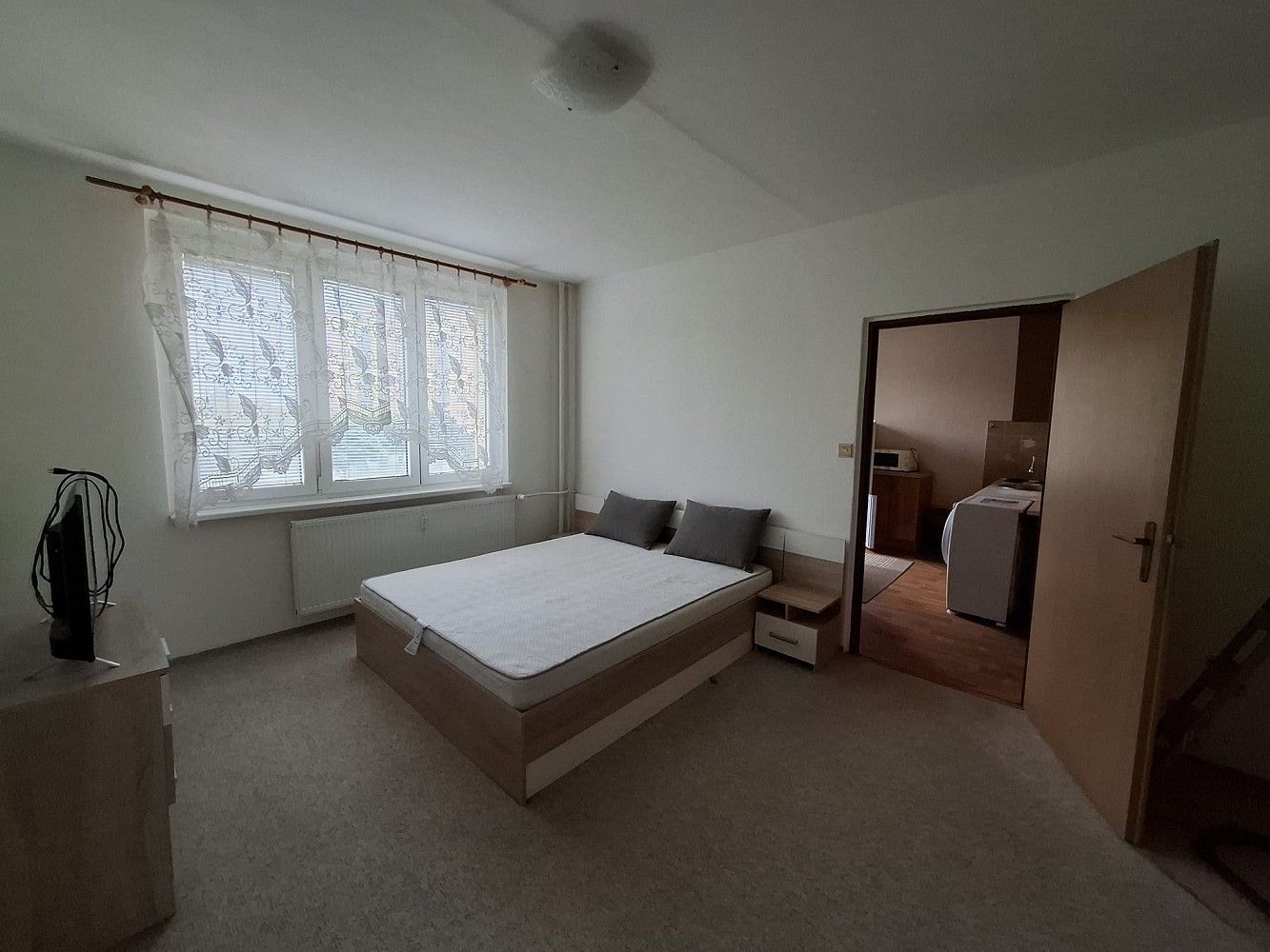 Byt 1+1 · 37 m² · Chomutov, Ústecký kraj - 3