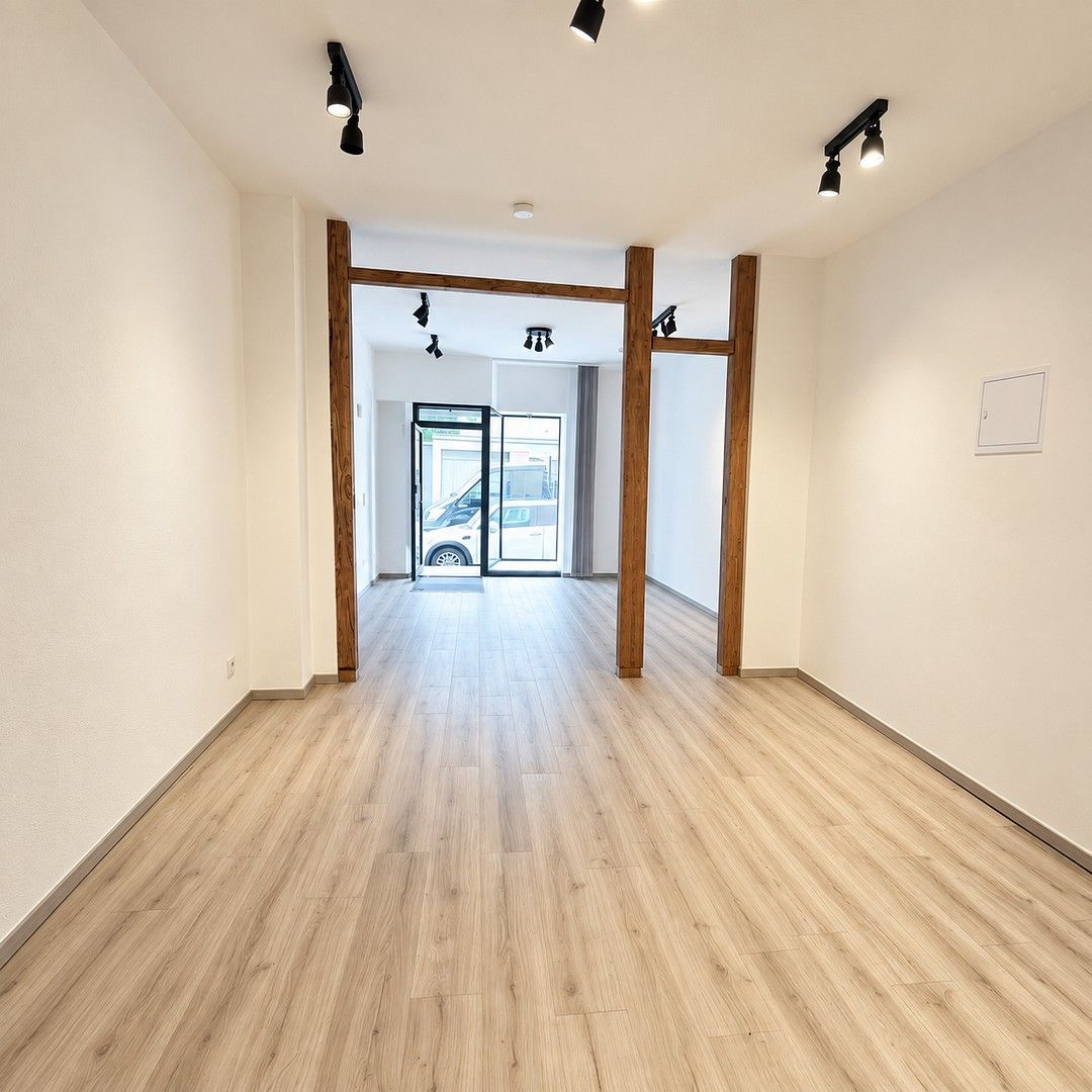 Kanceláře, Essen Stadtkern Nordrhein-Westfalen 45127, 63 m² - 1