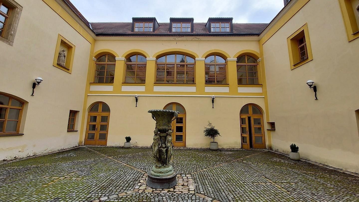 Prodej ostatní - Třebotov, okres Praha-západ, Středočeský kraj, 2 500 m² - 2