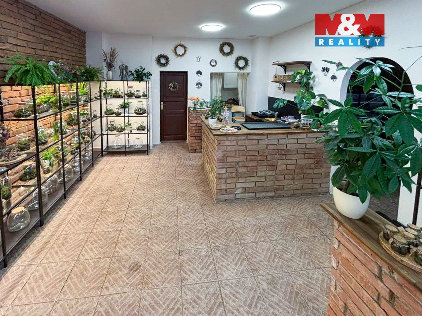 Prodej obchodní prostory - Přístavní, Praha, 47 m²