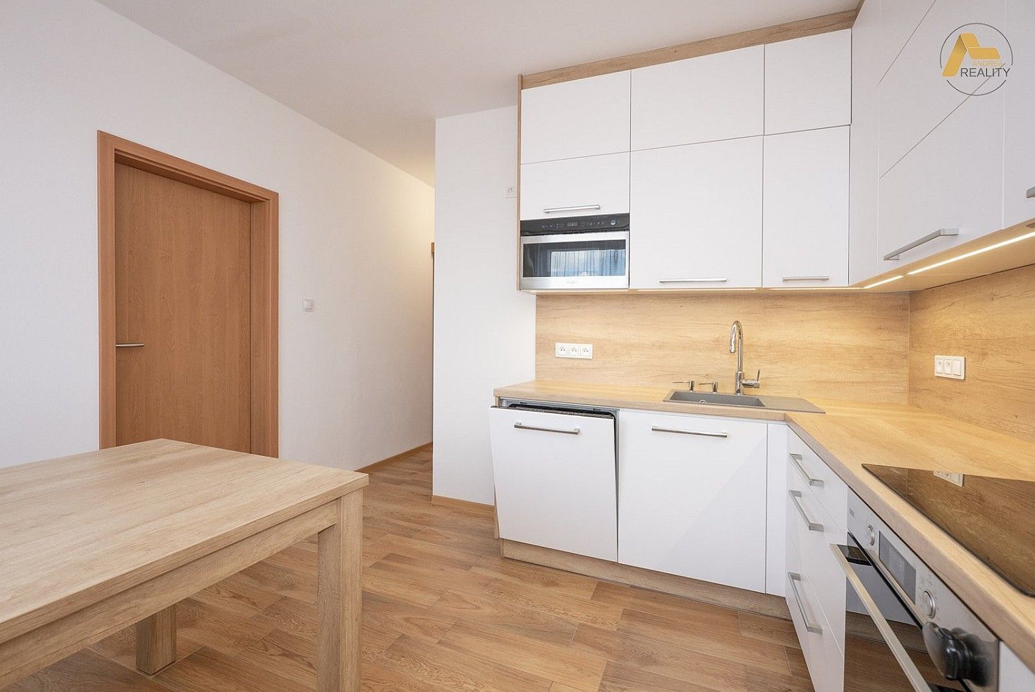 Pronájem byt 3+1 - Sídl. Škorna, Vodňany - Vodňany II, okres Strakonice, 66 m² - 2