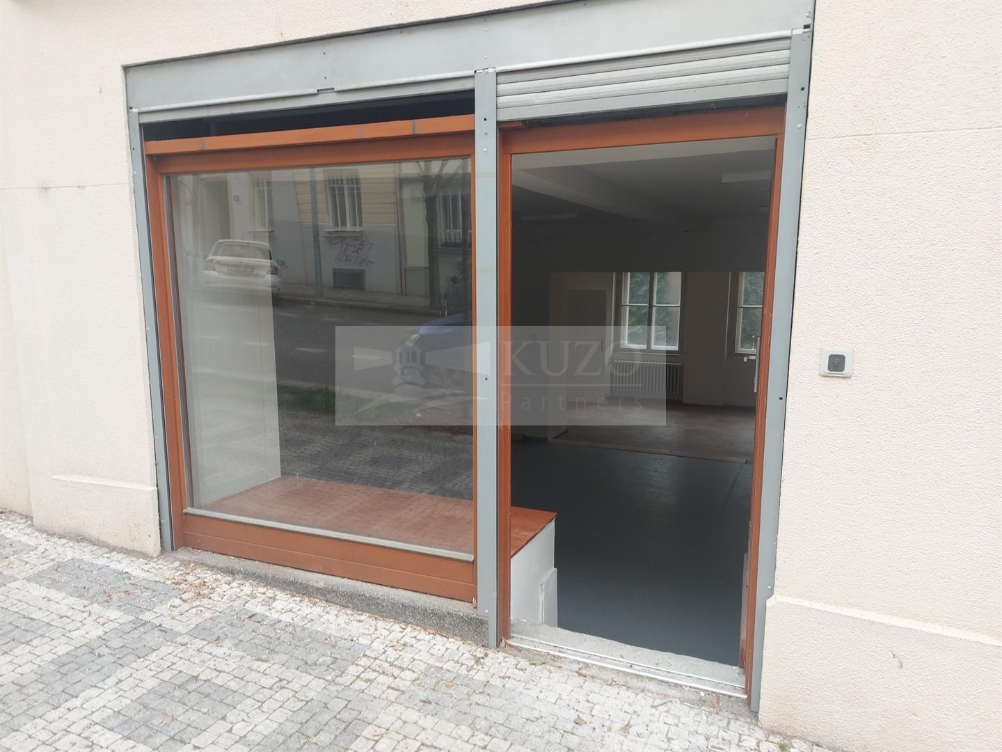 Obchodní prostory, Na Březince, Praha Smíchov, 182 m² - 1