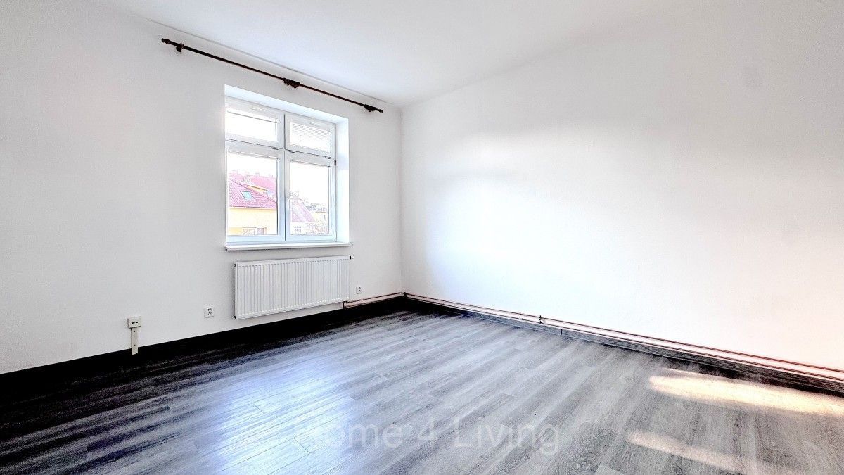 Pronájem byt 1+1 - Antala Staška, Brno, 38 m²