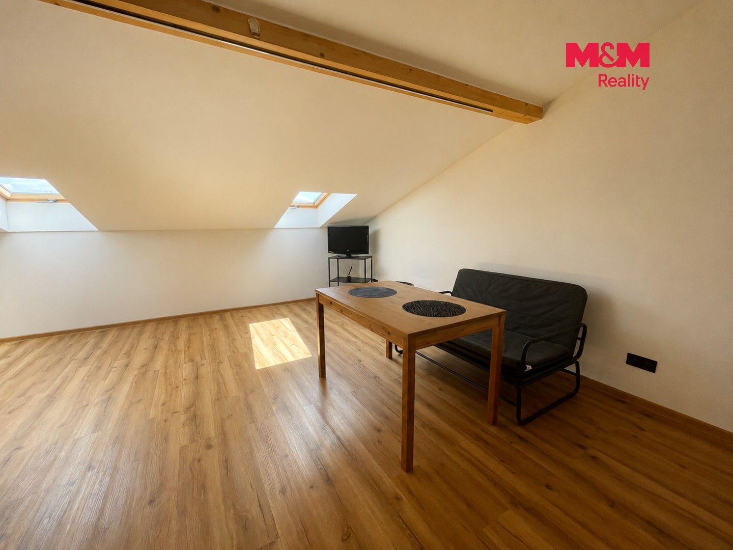 Byt 3+kk · 80 m² · Nupaky - 4