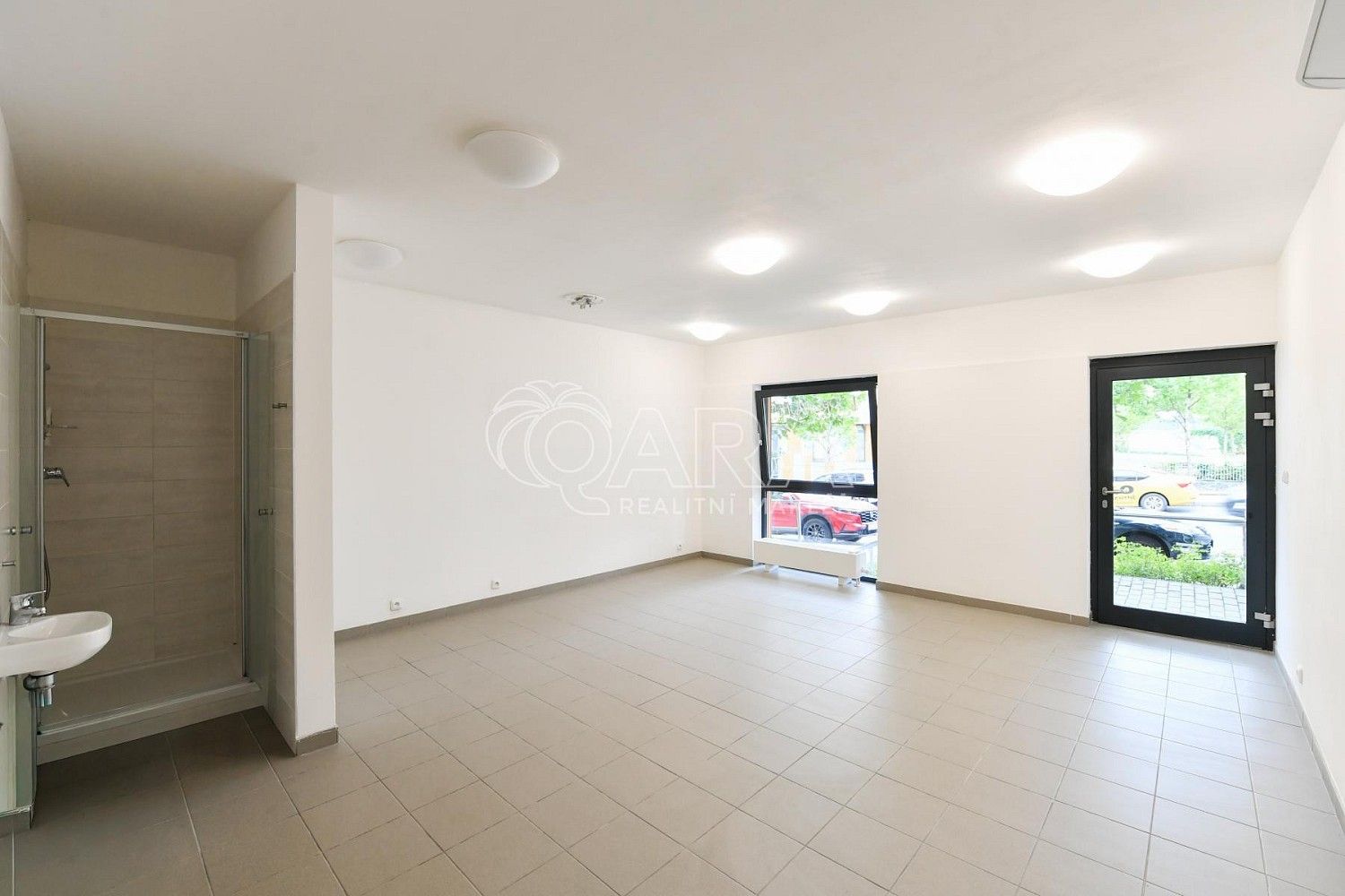 Obchodní prostory, Praha - Uhříněves, okres Praha 22, Hlavní město Praha, 34 m² - 2