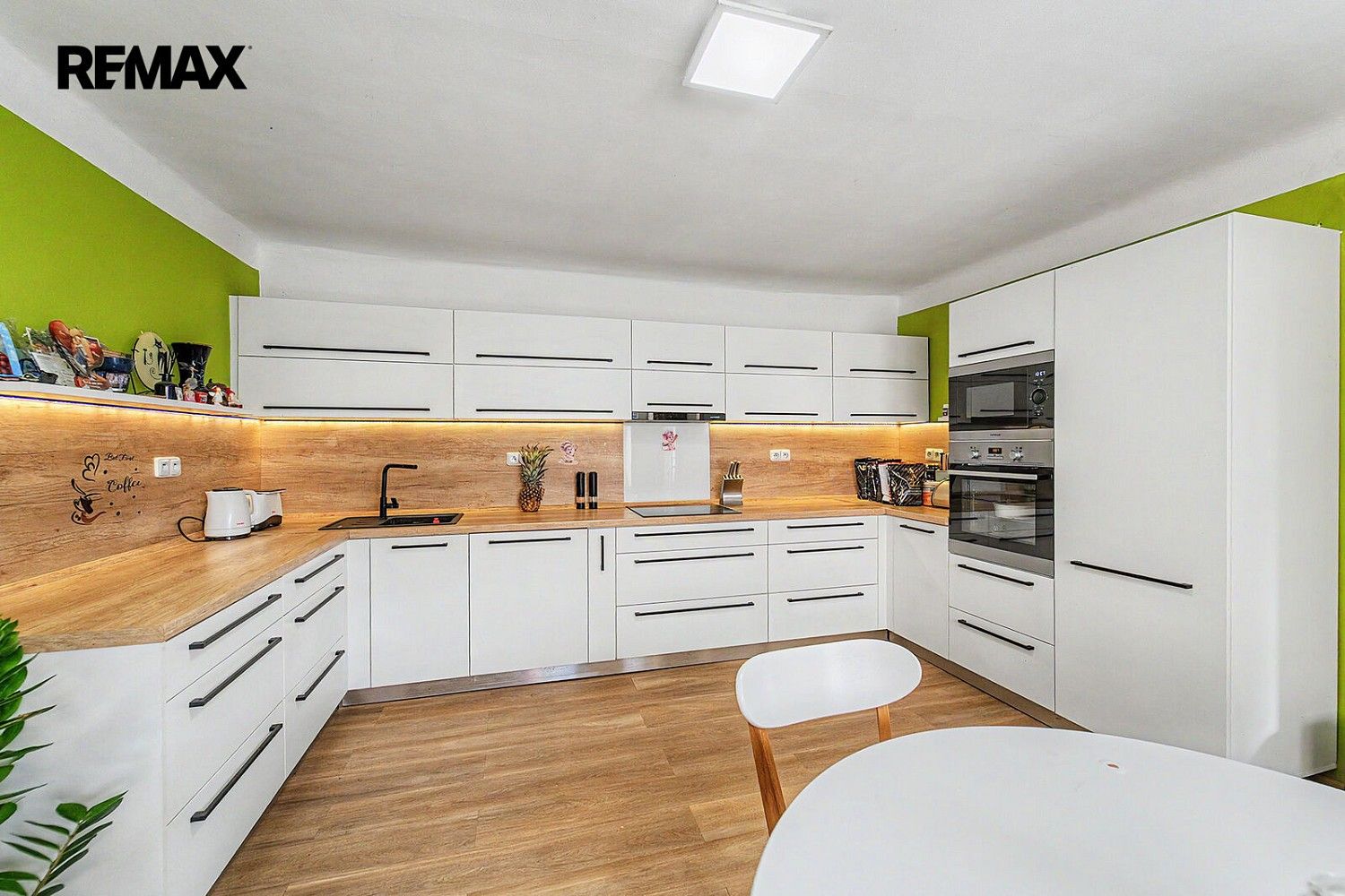 Rodinný dům · 222 m² · Kly, okres Mělník - 2
