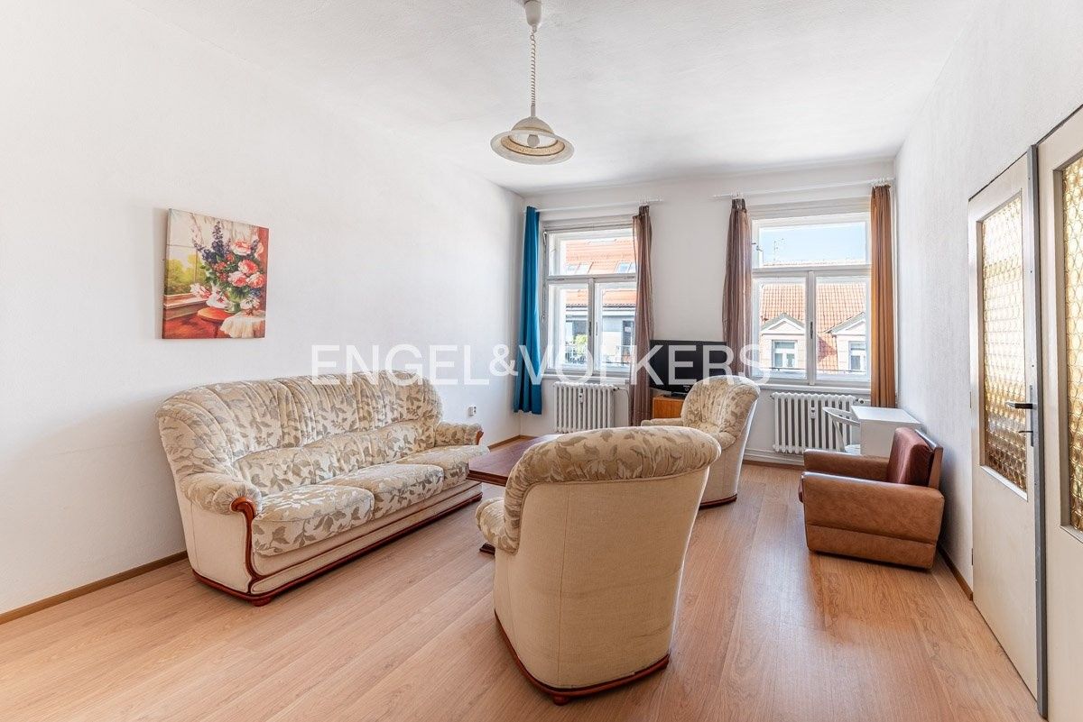 Pronájem byt 2+1 - Belgická, Praha, 78 m²