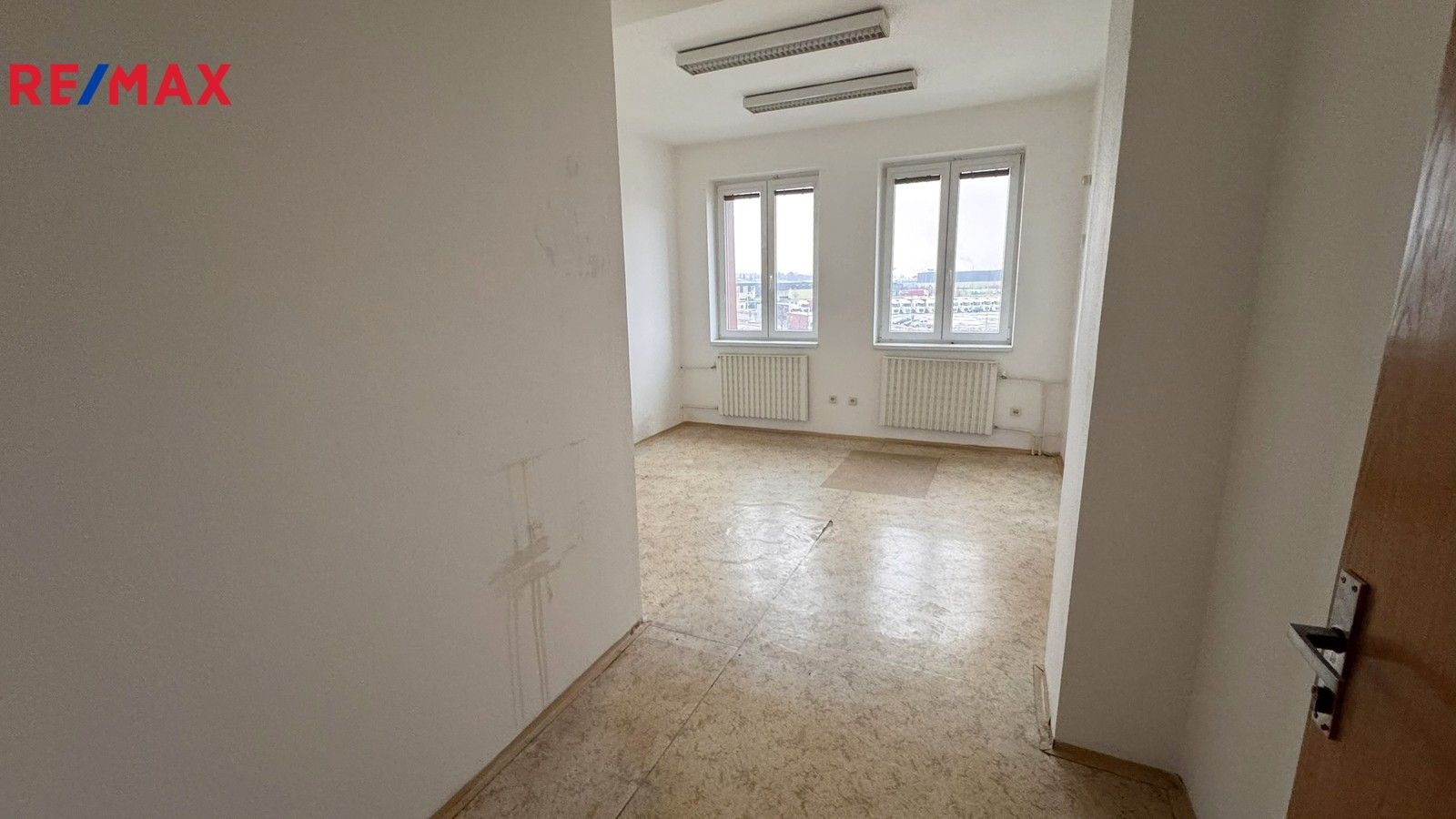 Pronájem kancelář - Myslotínská, Pelhřimov, 15 m²