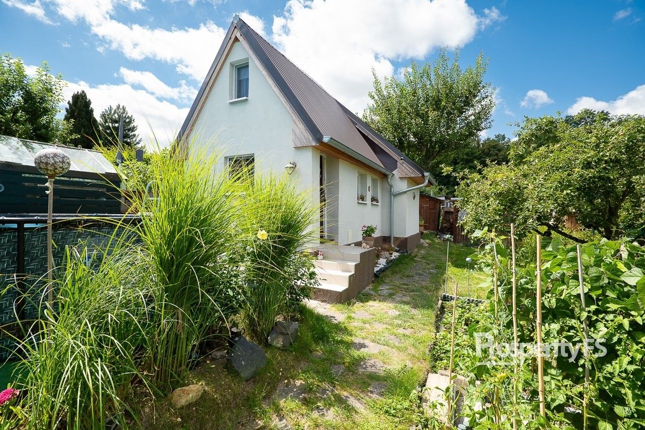 Chaty, Kročehlavy, Kladno, 65 m²