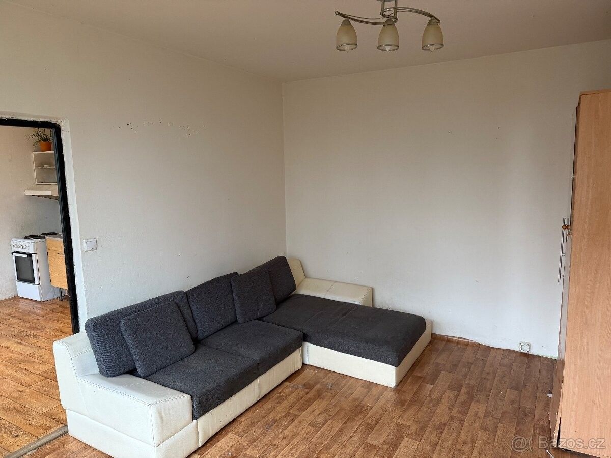 Pronájem byt - Chomutov, 430 04