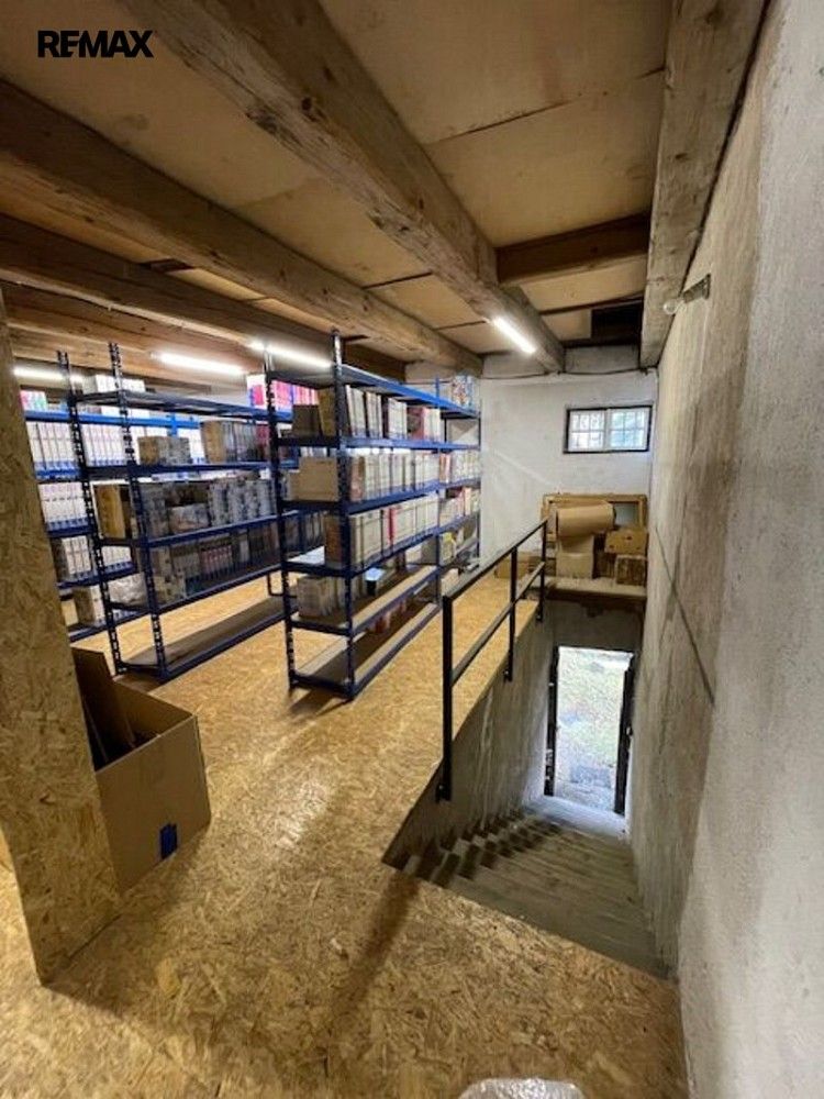 Sklad · 85 m² · Praha - Velká Chuchle, okres Praha 16, Hlavní město Praha - 3