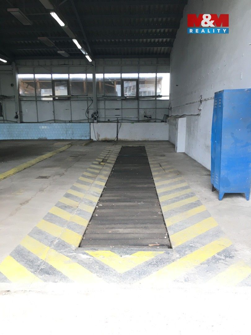 Pronájem sklad - Postoloprtská, Louny, 196 m²