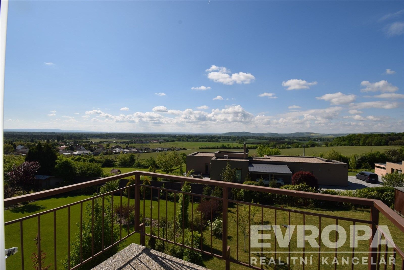 Prodej rodinný dům - Nová, Konárovice, 214 m²