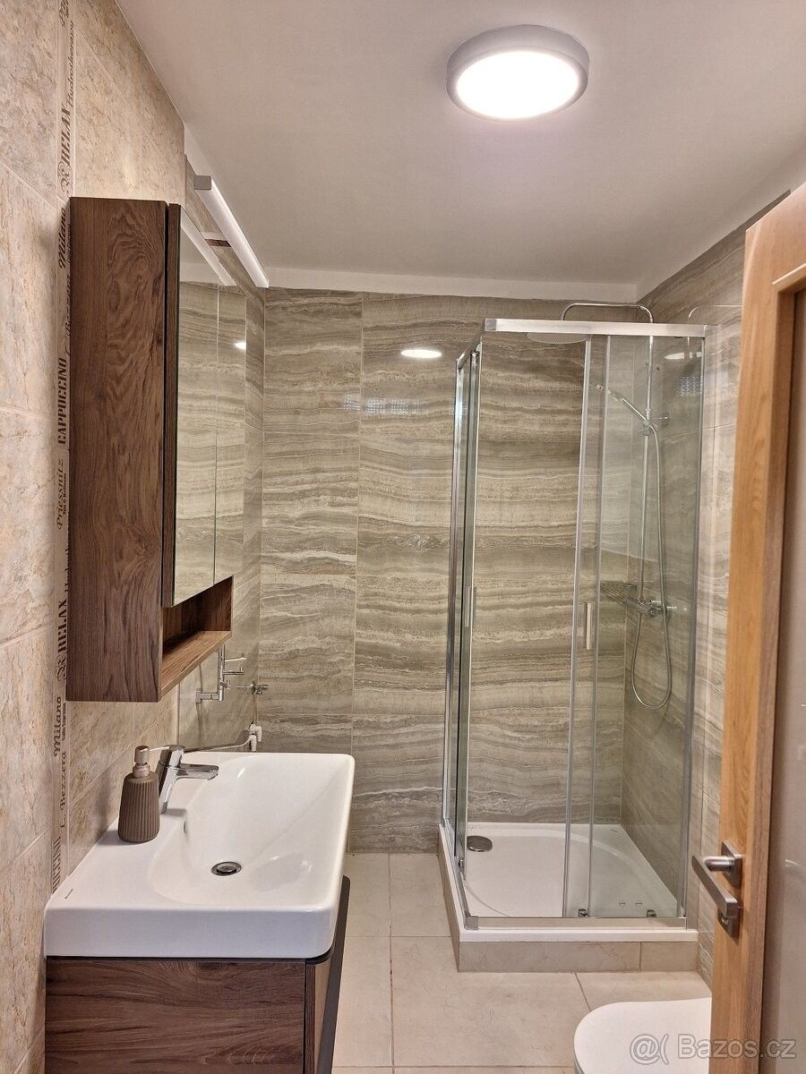 Kancelář · Jihlava, 586 01 - 4
