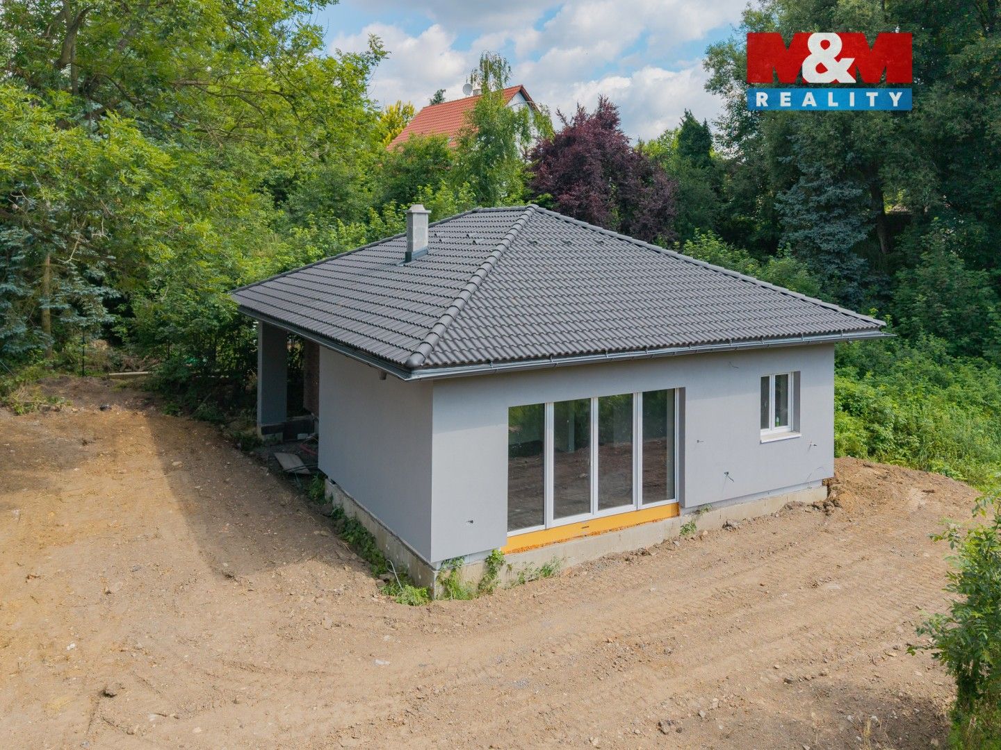 Prodej rodinný dům - Dasnice, 77 m²