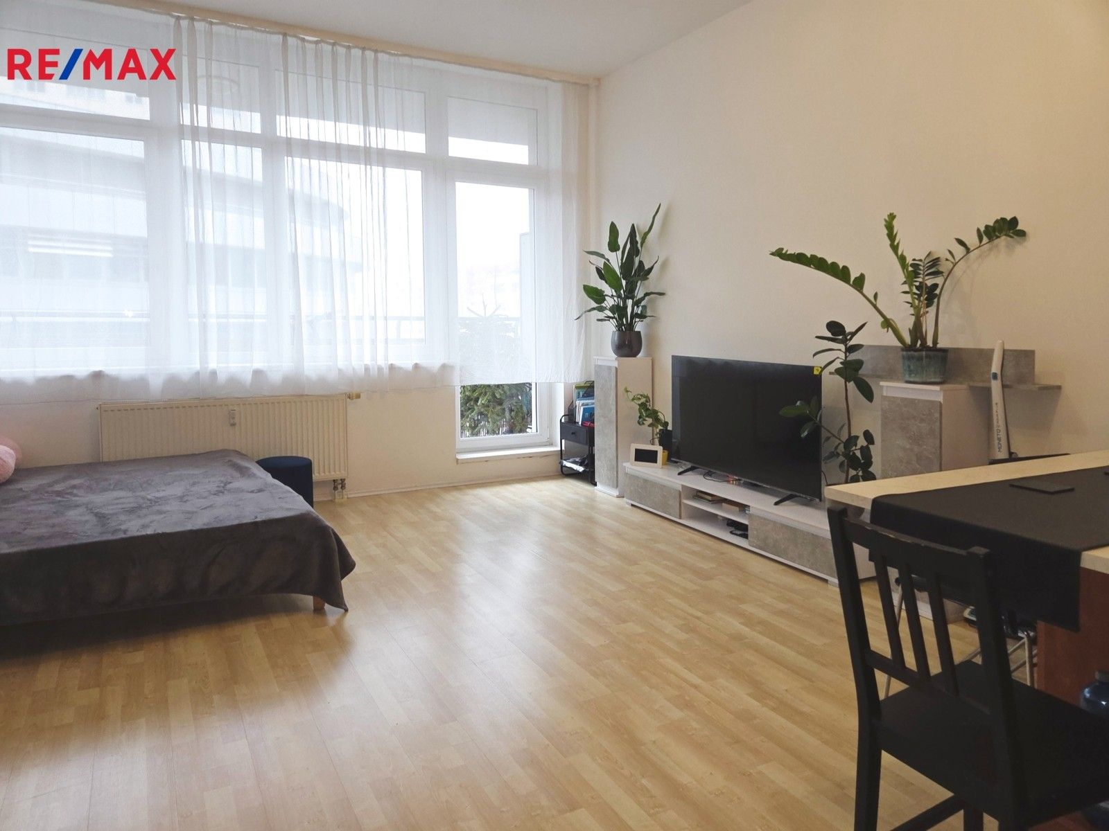 1+kk, Petržílkova 2583, Praha, 42 m²