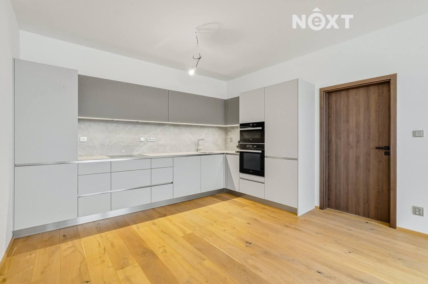 3+kk, 24. dubna, Želešice, 77 m²