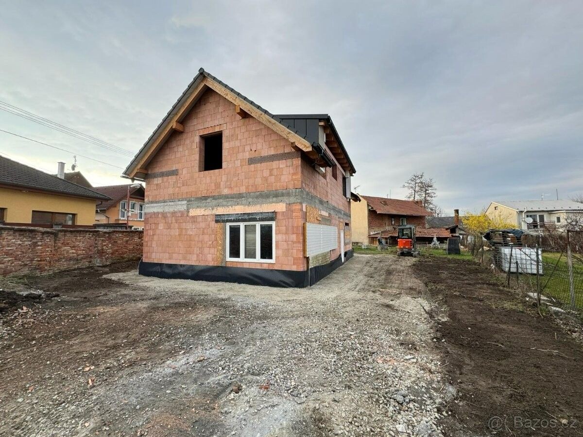 Prodej dům - Mostkovice, 798 02, 131 m²