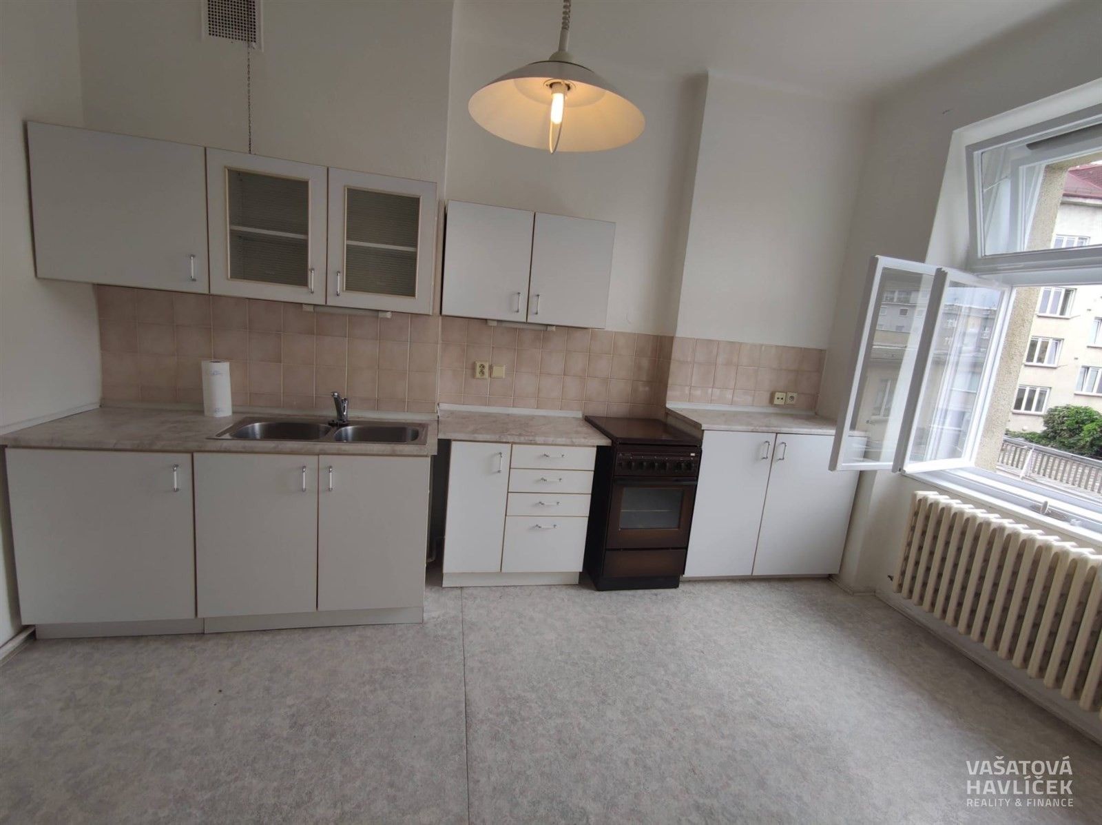 Pronájem byt 3+1 - třída Karla IV.  , Hradec Králové, 110 m²