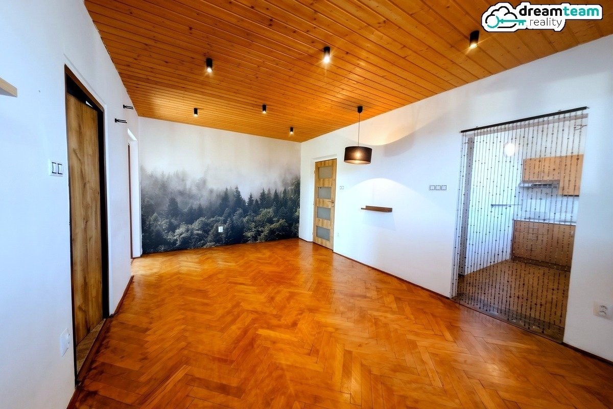 3+1, Rožnov pod Radhoštěm, 61 m² - 1