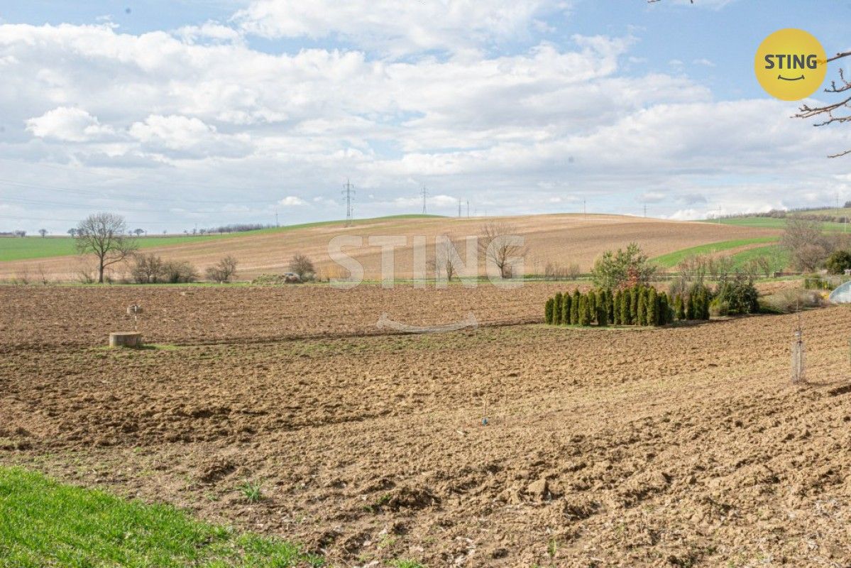 Prodej pozemek pro bydlení - Pozořice, 664 07