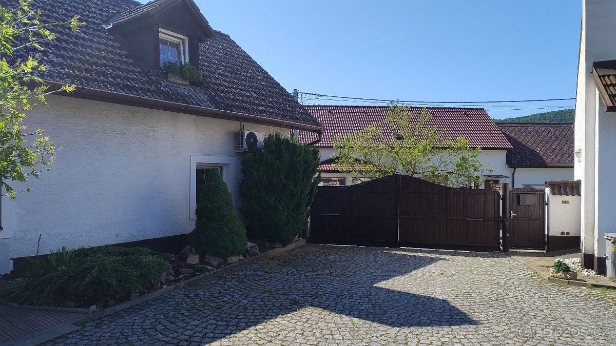Rodinný dům · Hýskov, 267 06 - 4