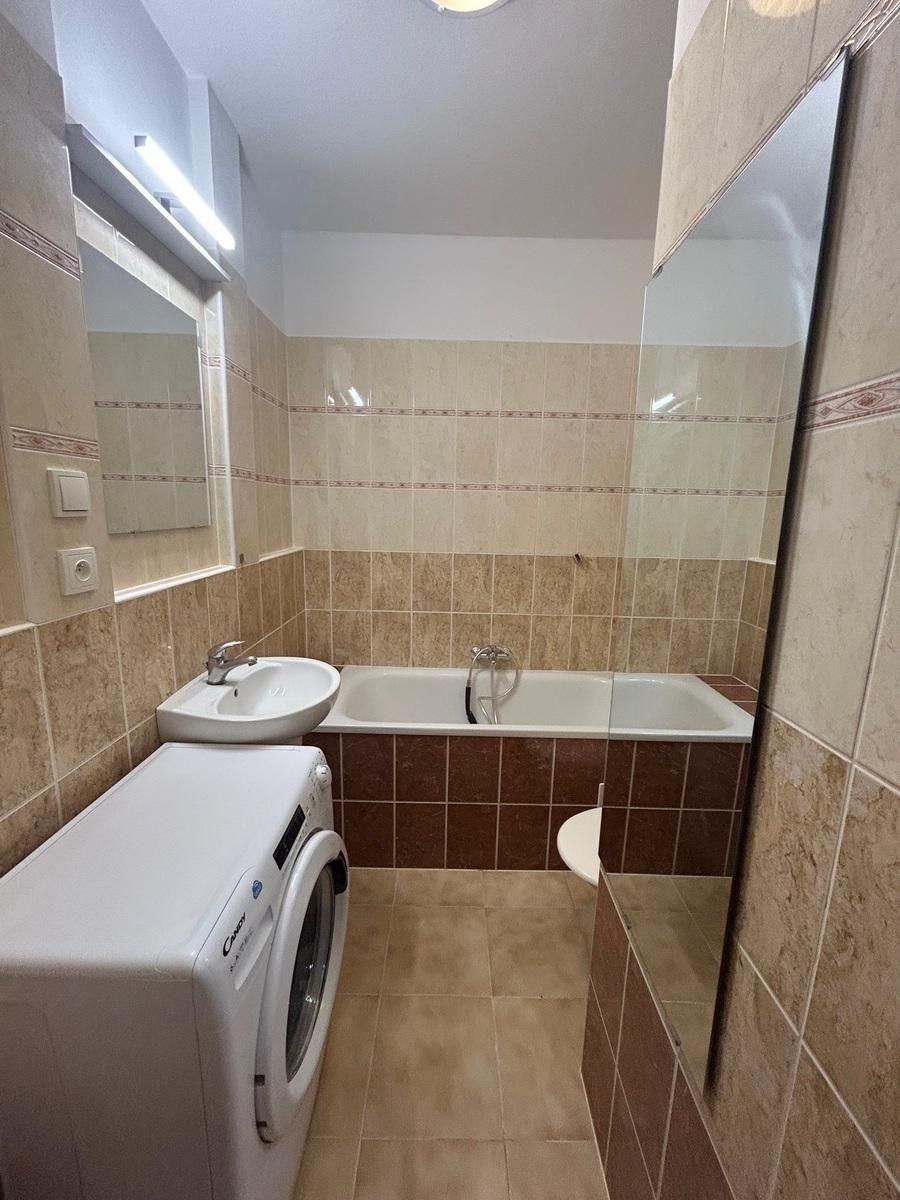 Pronájem byt 3+1 - Nedašovská, Praha, 65 m²