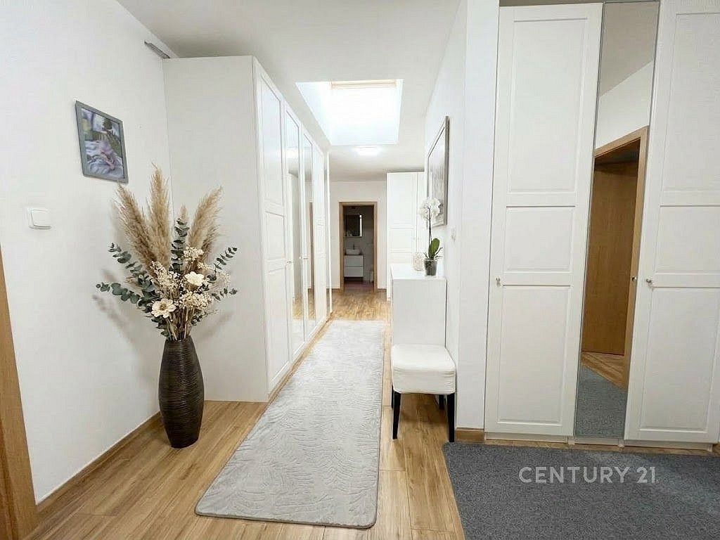 4+kk, Za Rybníkem, Jesenice, okres Praha-západ, 101 m² - 2