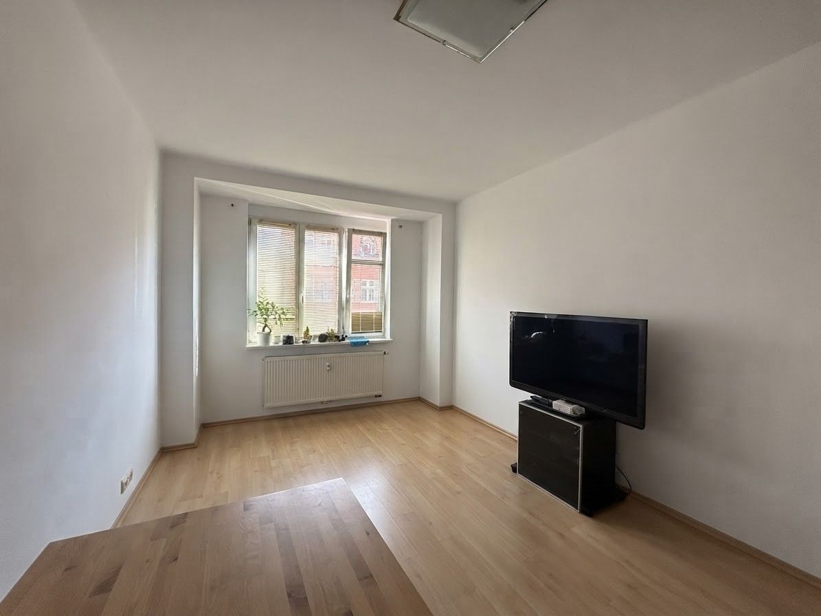 2+kk, Kralická, Praha - Strašnice, 50 m² - 1