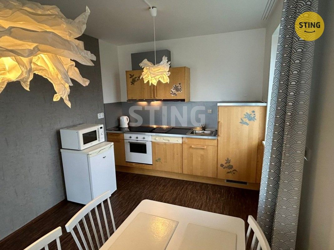2+kk, třída Míru, Pardubice, 89 m² - 2