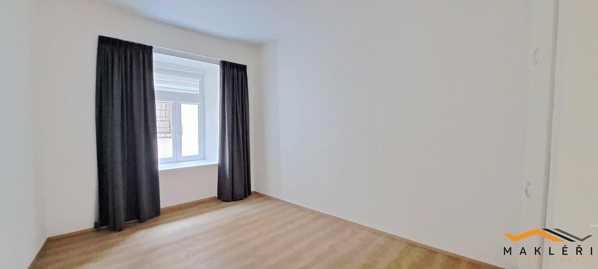 Pronájem byt 2+kk - Jihlava, Kraj Vysočina, 65 m² - 5