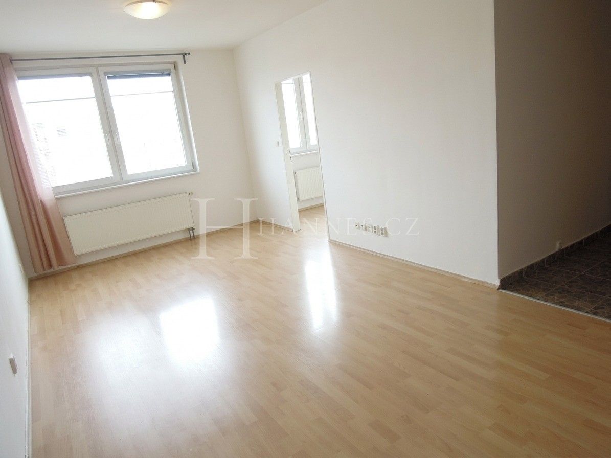 2+kk, Hnězdenská, Praha, 50 m² - 2