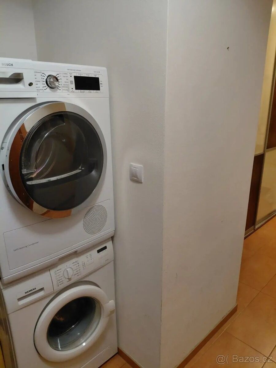 Pronájem byt - Praha, 102 00