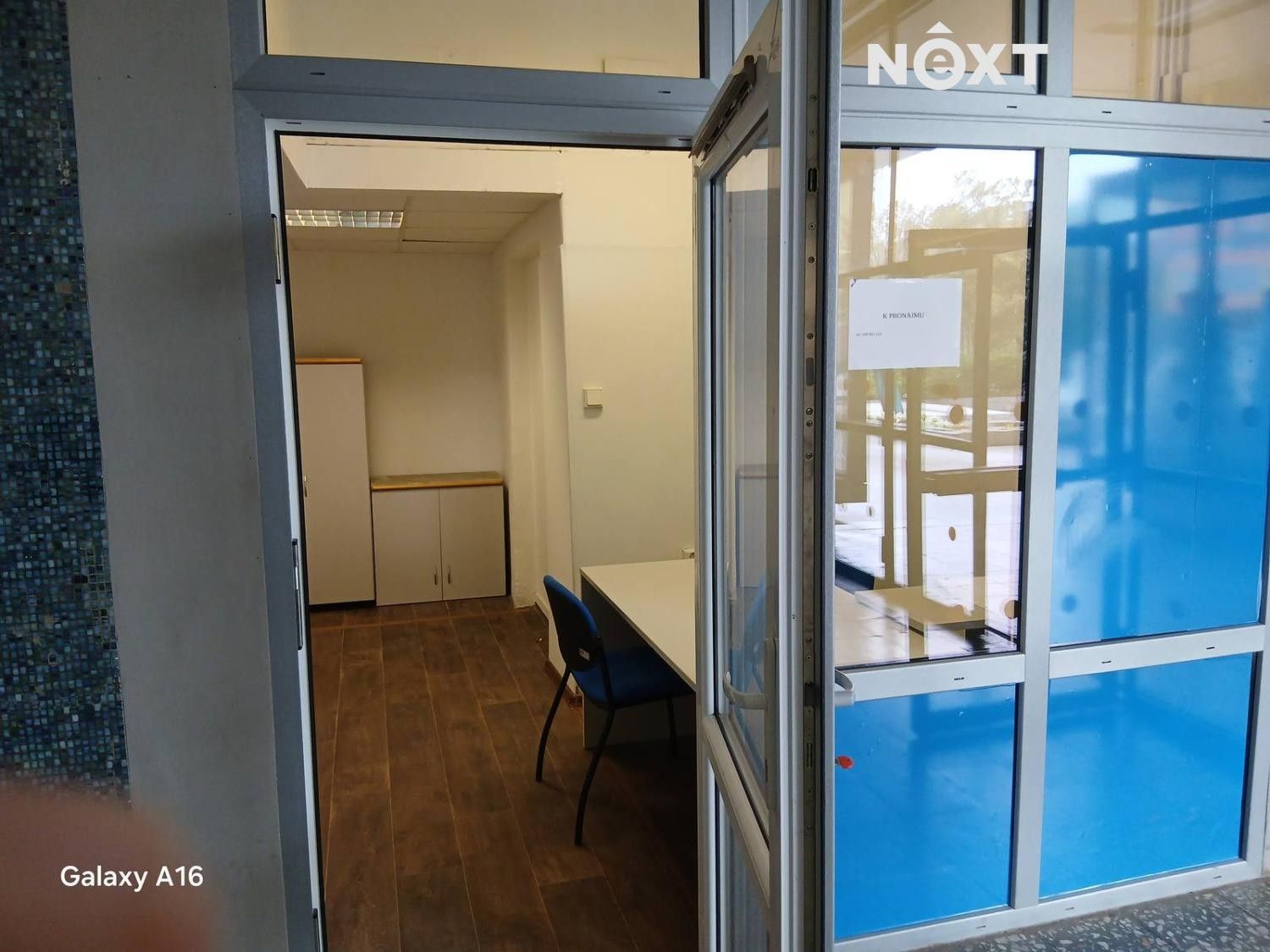 Pronájem obchodní prostory - Dlouhá třída 1228, Havířov, 20 m²