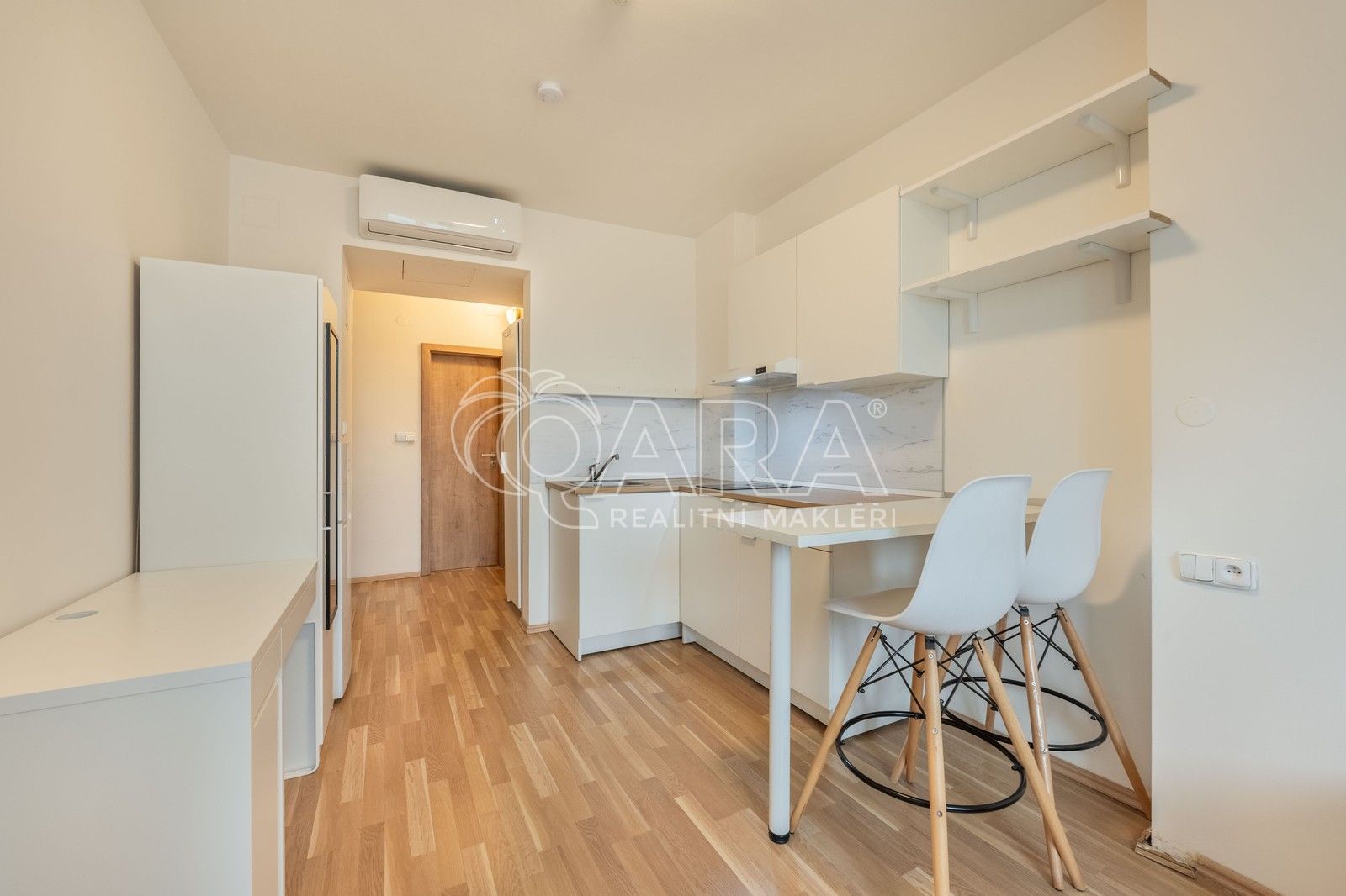 Prodej byt 1+kk - Radlická 857, Praha, 25 m²