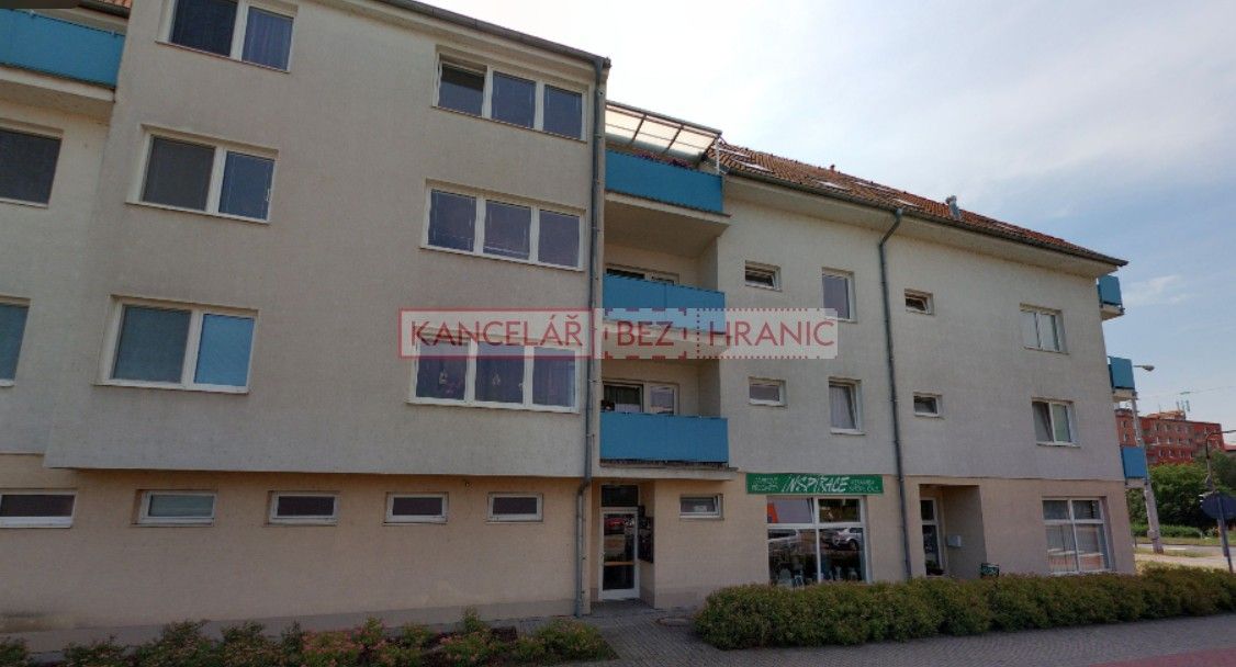 Byty, Otrokovice, 765 02