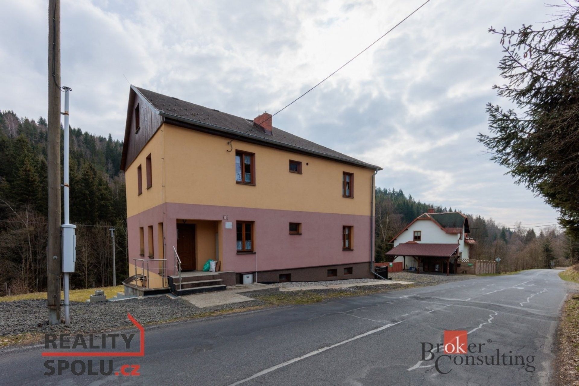 Prodej rodinný dům - Bublava, 490 m²