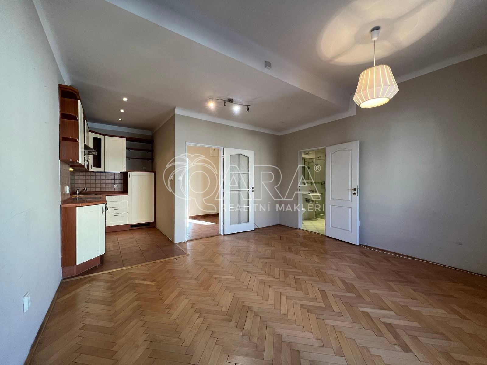 Pronájem byt 2+kk - Holečkova, Praha, 52 m²