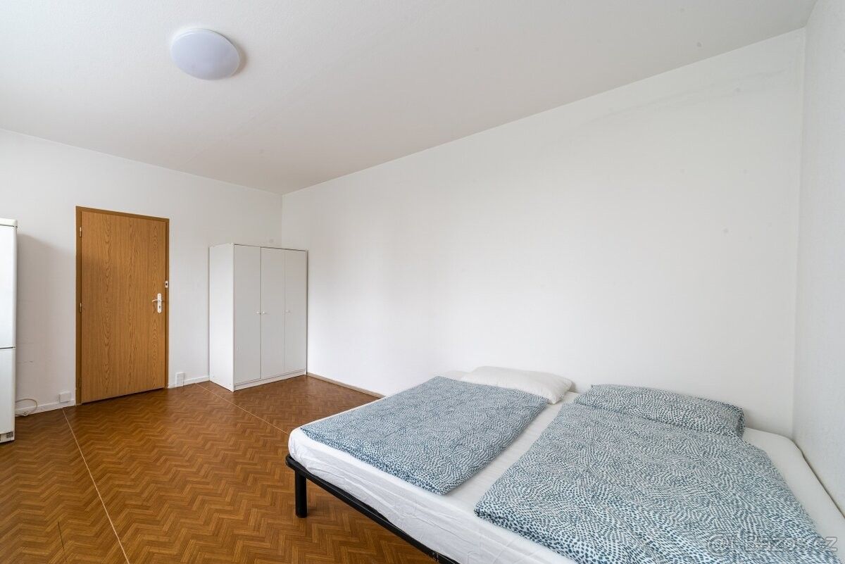 Pronájem byt - Praha, 152 00