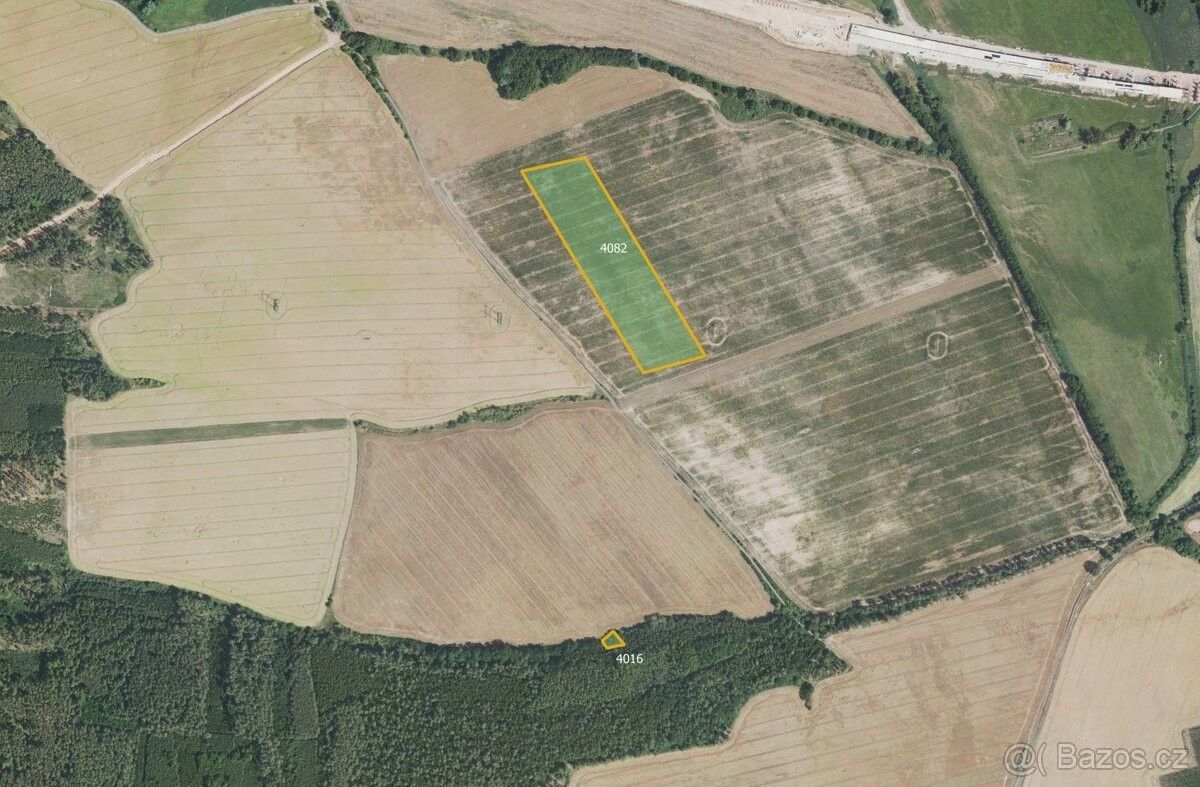 Prodej pozemek pro bydlení - Mutějovice, 270 07