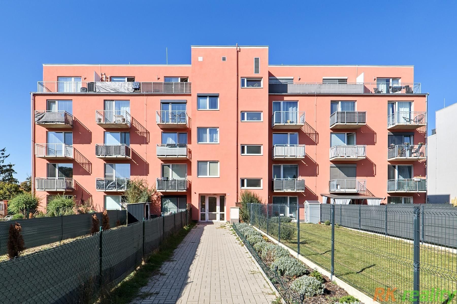 1+kk, Pšeničná, Hostivice, 33 m² - 1