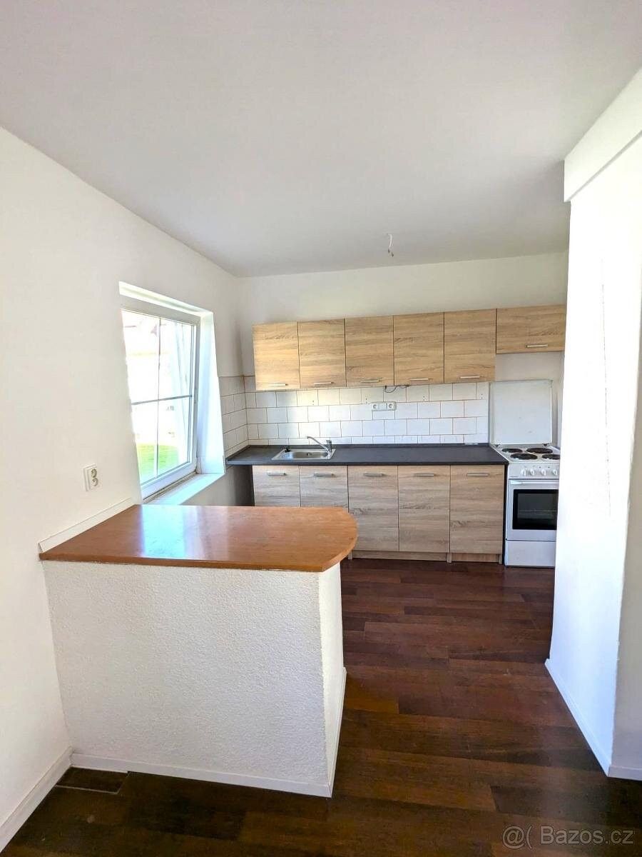 Byty, Děčín, 405 02