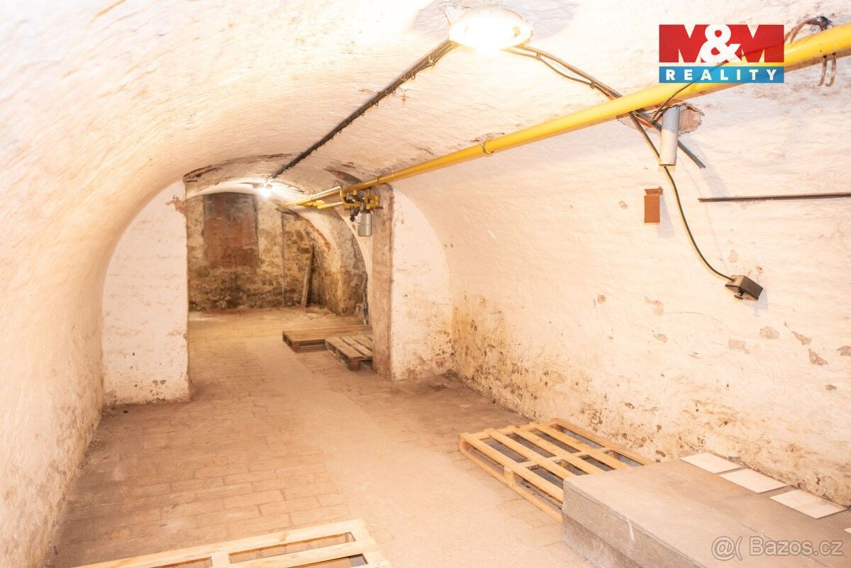 Pronájem sklad - Pardubice, 530 02