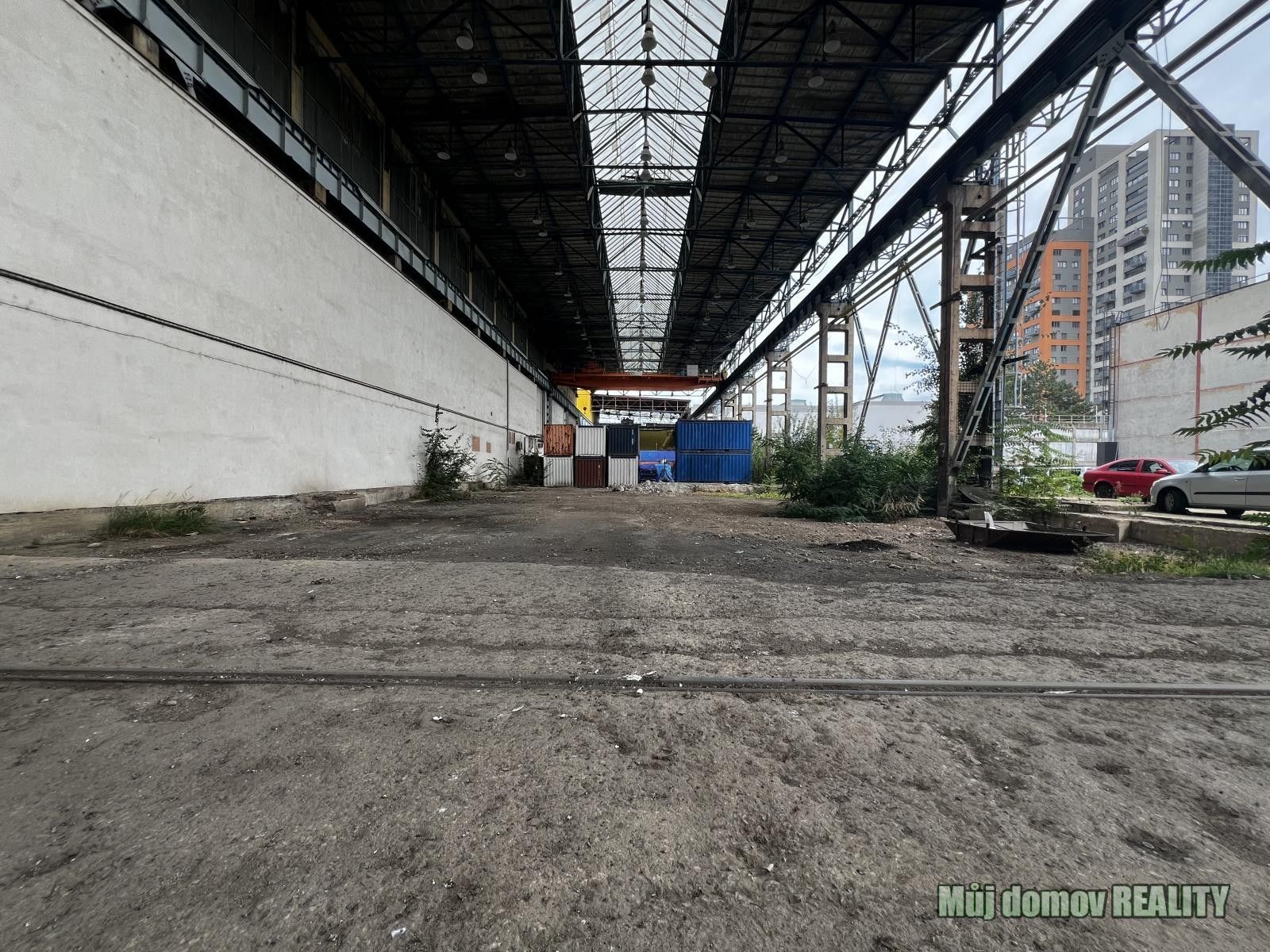 Pronájem komerční pozemek - Lisabonská, Praha, 1 900 m²