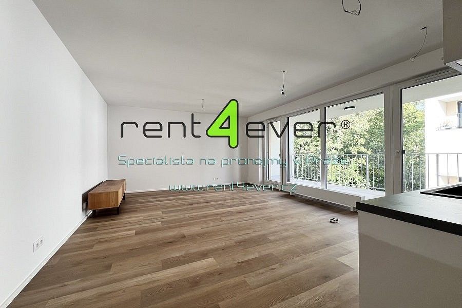 Byt 2+kk · 54 m² · Praha - Vysočany, okres Praha 9, Hlavní město Praha - 4