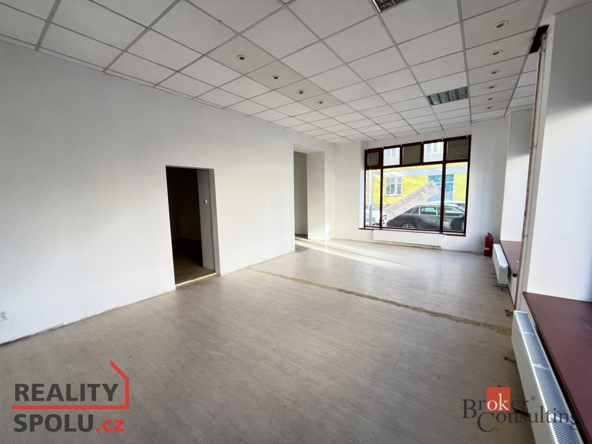 Pronájem obchodní prostory - Ostrava, 74 m²