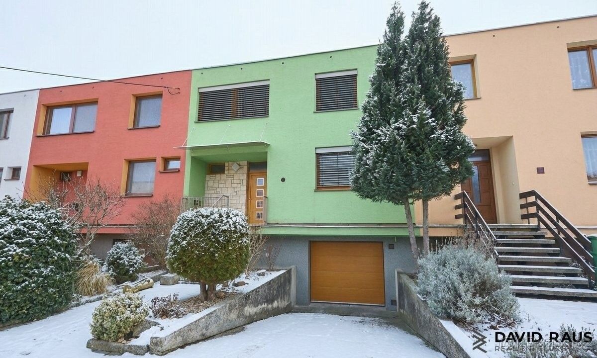 Rodinné domy, Blučina, 664 56