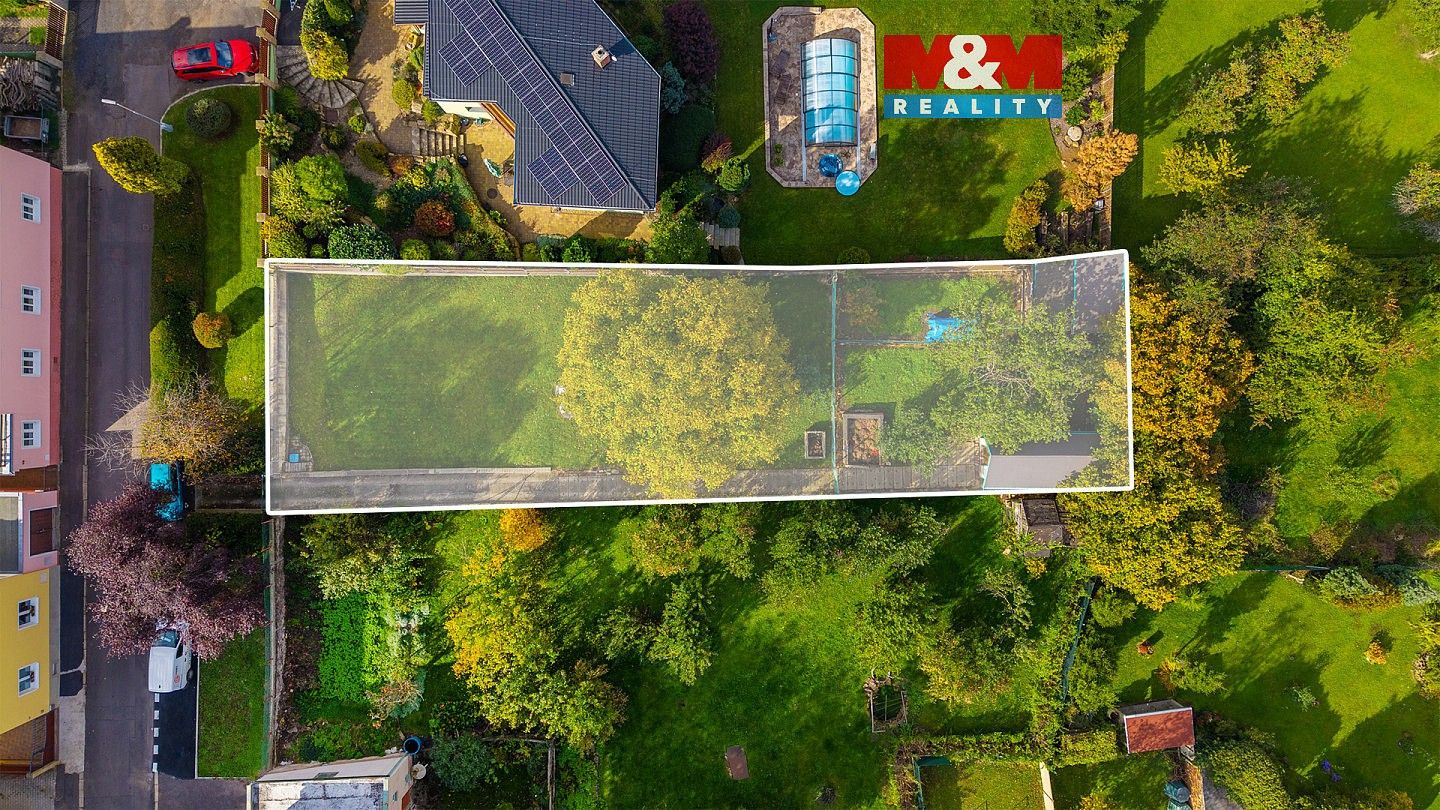 Pozemek pro bydlení, 729 m²